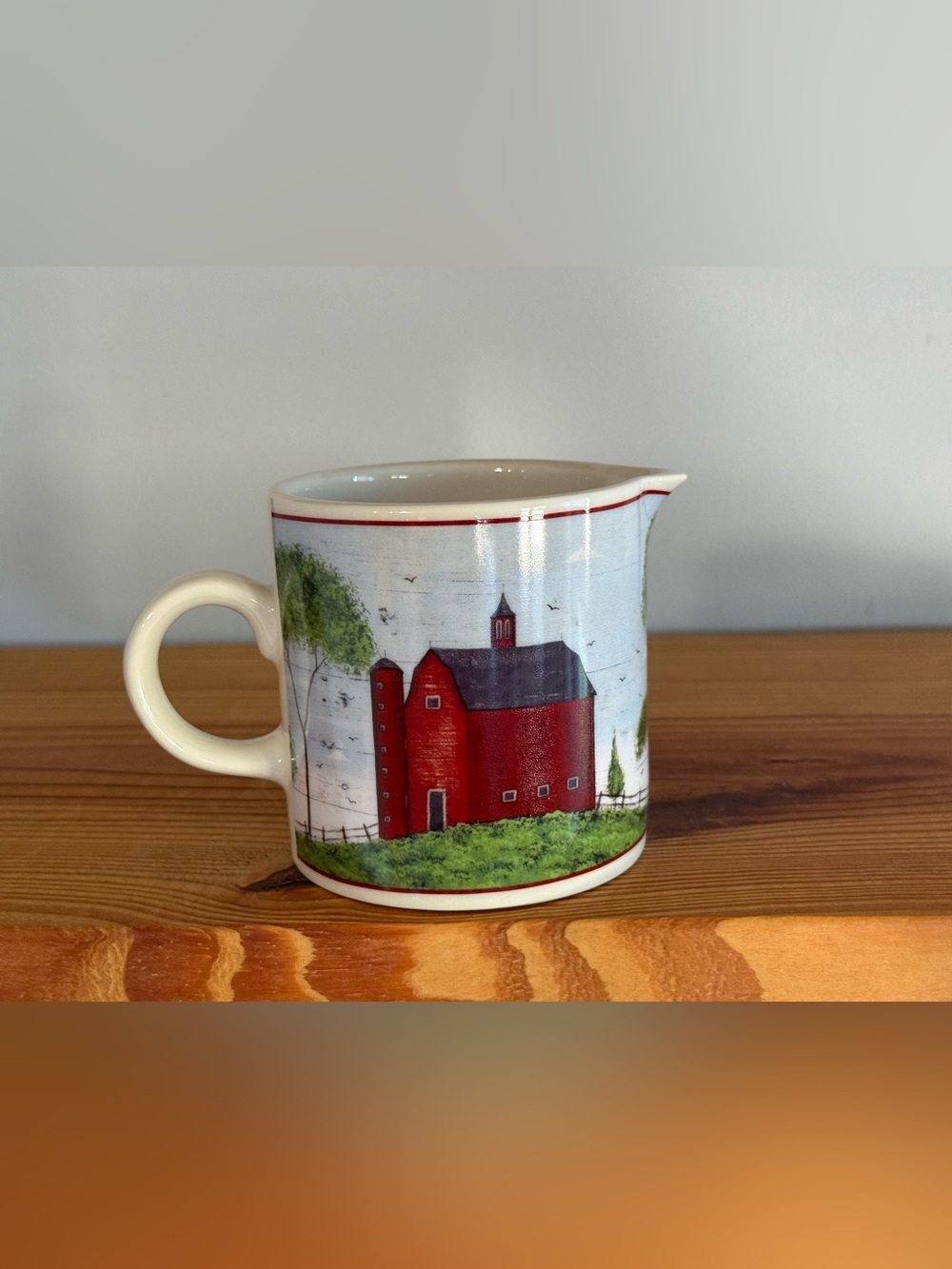 Sakura Warren Kimble Americana Barn Creamer